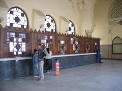 ORAN MAI 2006 C20 LA GARE LES GUICHETS